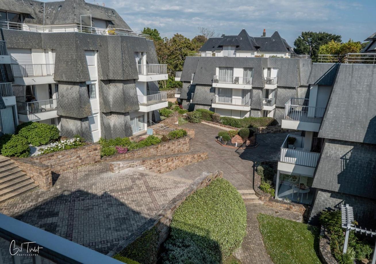 Appartement Pied Dans L'Eau - La Comtesse Saint-Quay-Portrieux Kültér fotó