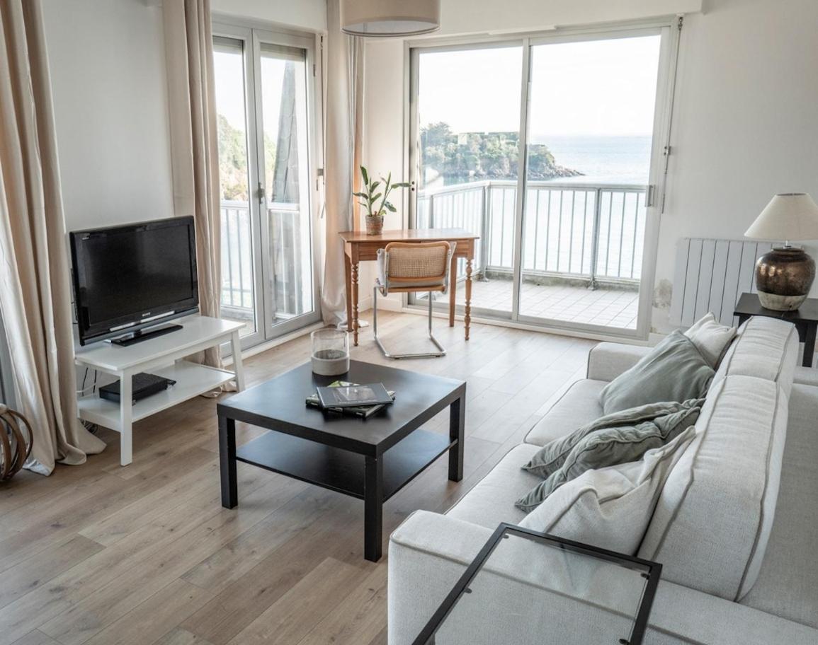 Appartement Pied Dans L'Eau - La Comtesse Saint-Quay-Portrieux Kültér fotó